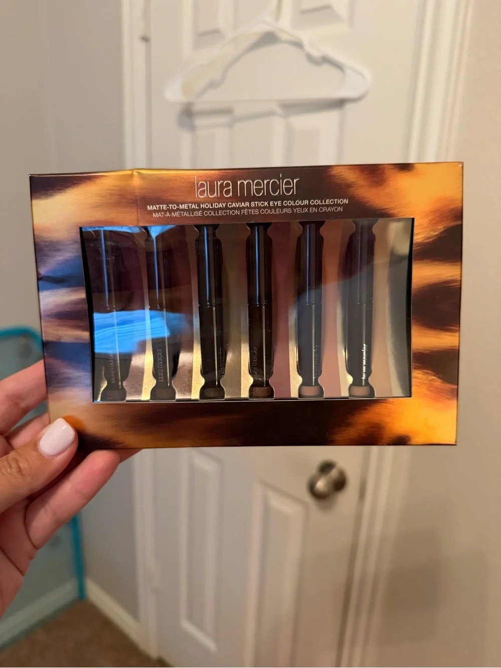 Laura Mercier Matte-to-Metal Holiday Caviar Stick Eye Colour 6-Piece Set NIB